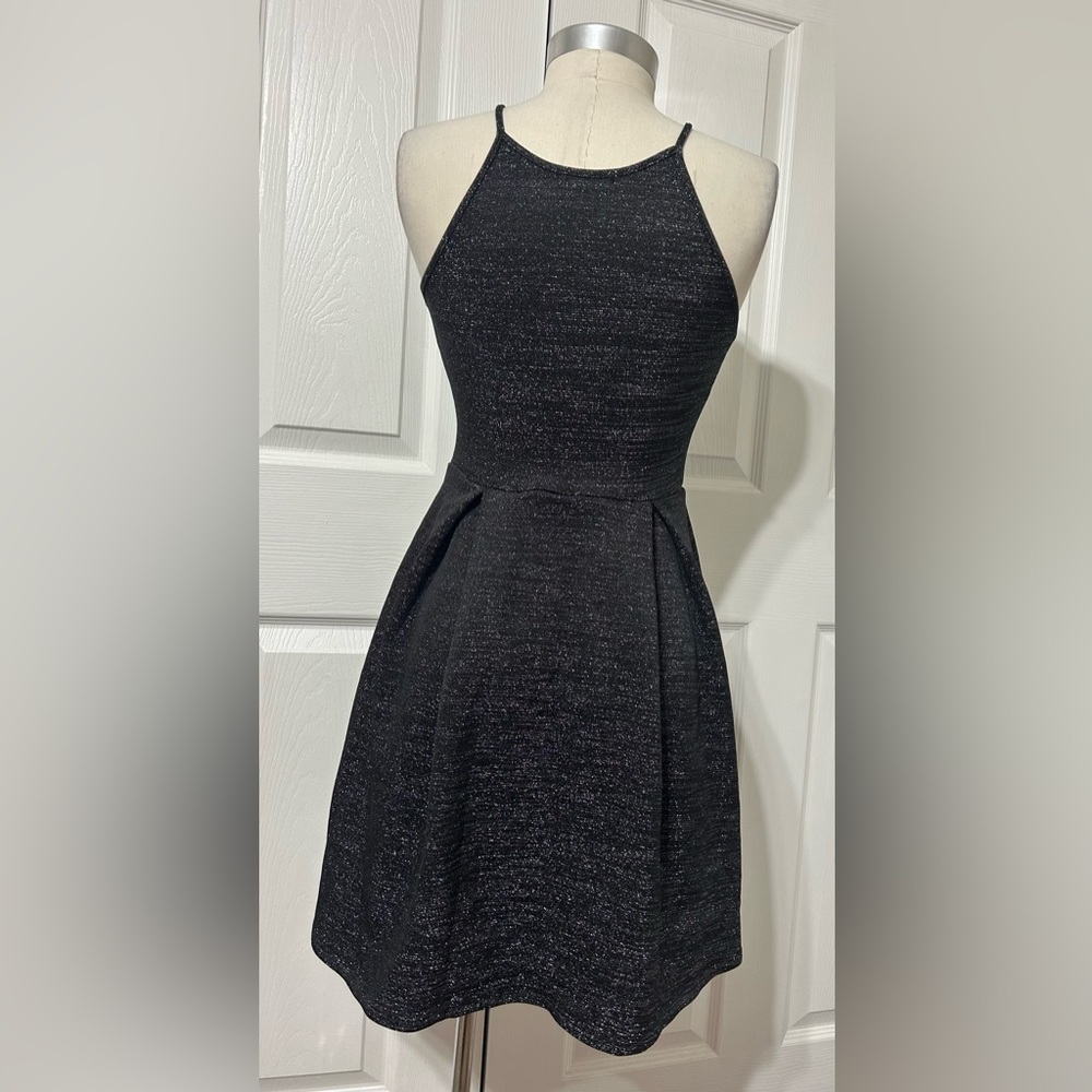 Soprano Women’s Black Silver Metallic Shimmer Skater Dress Fit N Flare Size S - Picture 5 of 5